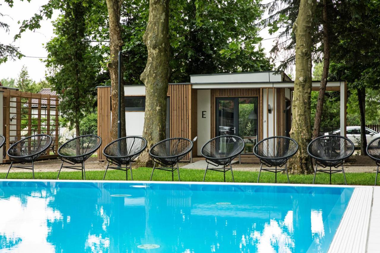Barack Thermal & Natura Apartments Tiszakécske エクステリア 写真